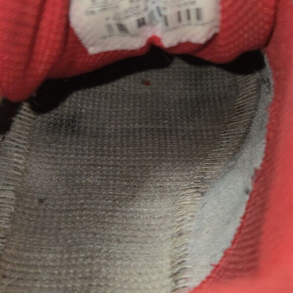 Air Max 90 Triple Red Youth Size 6.5Y Retro Womens Size 8 Sneakers 833412-606 - Picture 11 of 13